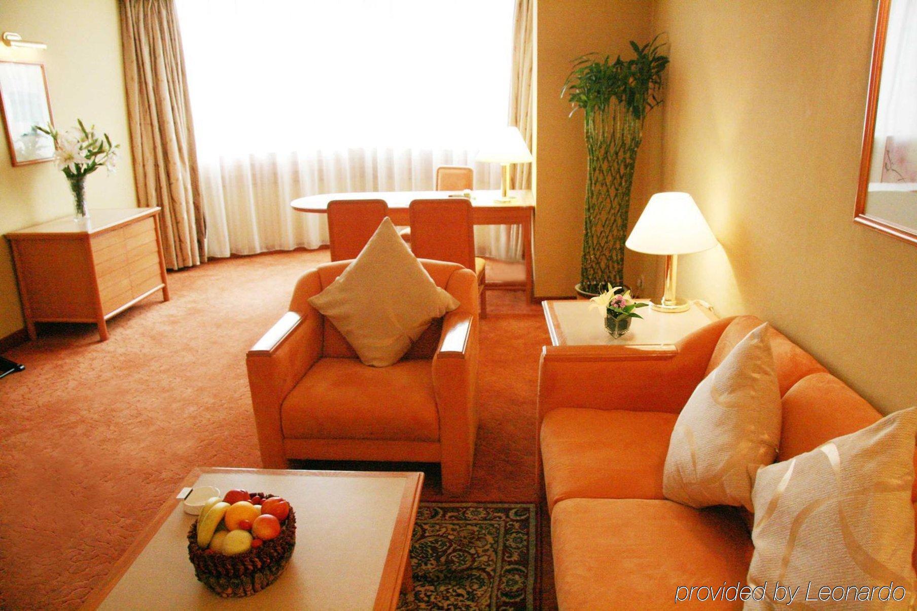Hotel Gloria Plaza Shenyang Zimmer foto